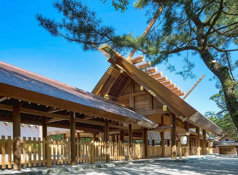 熱田神宮の正門(愛橋県名古屋市・草薙神剣・至高の浄化)