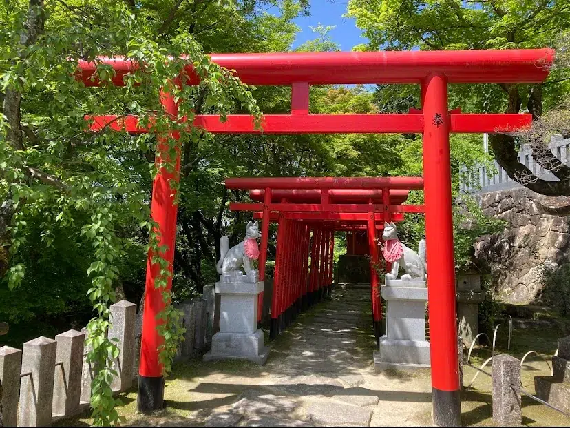 岩津天満宮の境内(愛知県岡崎市・菅原道真・病気平癒・厄除け)