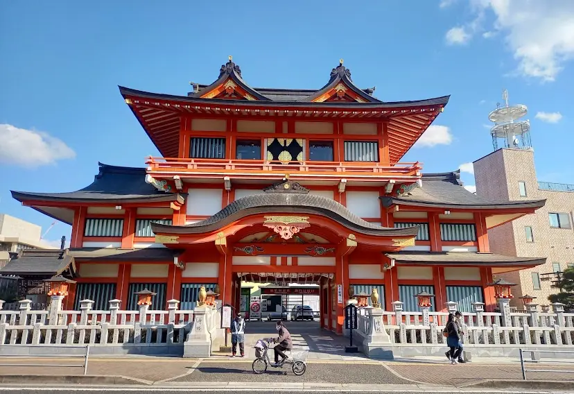 播磨国総社の随神門(兵庫県姫路市・厄除け・ご縁結び・地域守護)